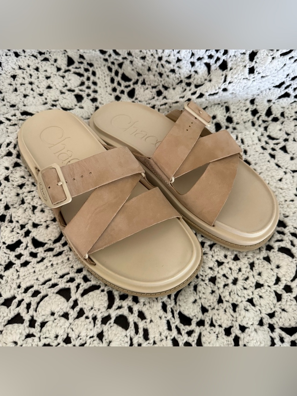 Chaco Women's Beige/Tan Nubuck Crossover Strap Sandals